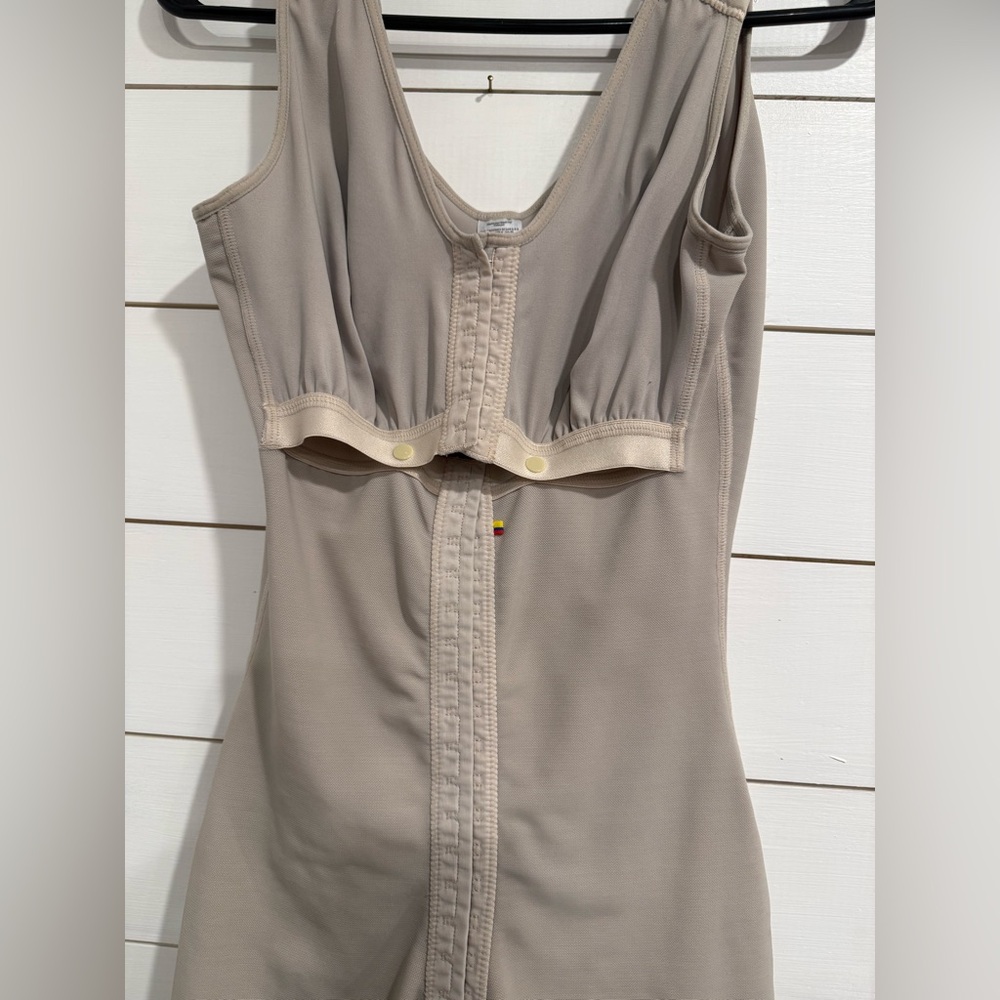 Shapes Secrets MariaE FQ102 Fajas Colombianas Shapewear 😘 - Picture 2 of 9